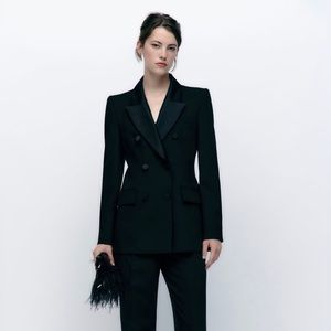 ZARA CLASSICAL BLAZER